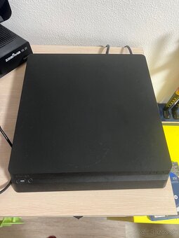 Ps4 Slim - 4