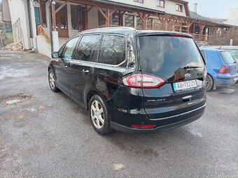 Ford Galaxy - 4