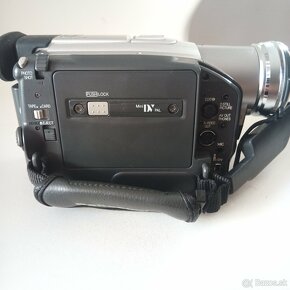 Panasonic NV-DS37 kamera na MiniDV kazety - 4