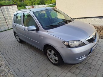 Mazda 2 - 4