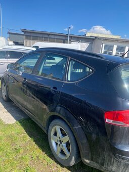 Predám Seat Altea XL 1,2 TSI (nutná oprava motora) - 4