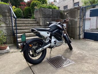 Super Soco TC Max - 4