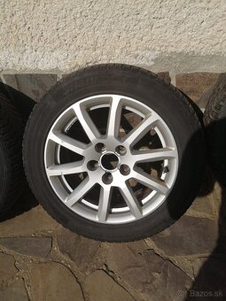 Predam elektrony so zimnymi pneumatikami HANKOOK - 4