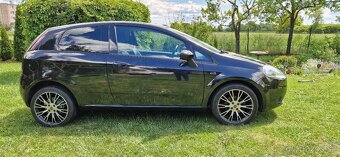 Fiat Grande Punto 1.4 Benzín 8v - 4