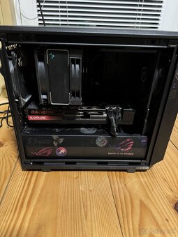 Predám herný počítač I5 14400f RX7700 - 4