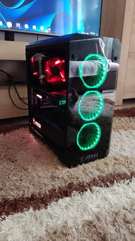 Predám výkonný herný PC i7-9700K/RTX 2070/32GB DDR4/NVMe 1TB - 4