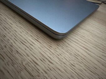 Predam Apple Macbook Air 13'' M2, 8GB RAM, 256GB SSD - 4