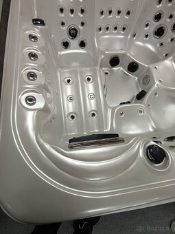 VÍRIVKA 6 miestna - 4