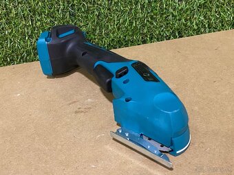 MAKITA Aku nožnice Li-ion 10,8/12V, bez aku CXT Z CP100D - 4