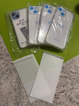 iPhone 15 256GB Top stav - 4