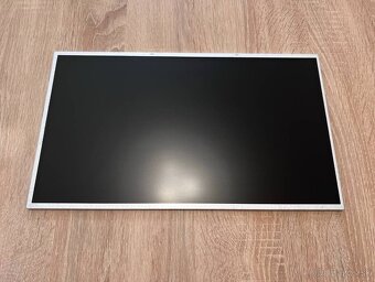 Predám obrazovku do notebooku 15,6"LED display 30pin - 4