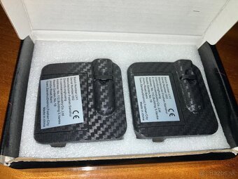 Svetlá s logom projektory do dverí do auta - 4