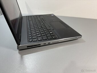 #133 - Dell 7530/i7 8850H/64GB RAM/4GB nVidia/512GB SSD - 4