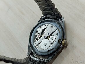 Predám funkčné náramkové hodinky OREINTEX - 4