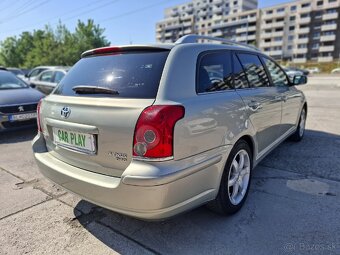 Toyota Avensis Combi 2.2 D-4D Lux - 4