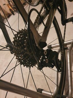 Cestny bicykel Giant - 4
