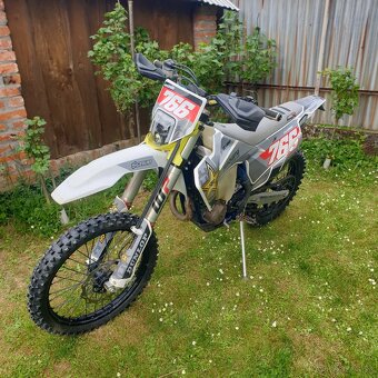 Husqvarna - 4