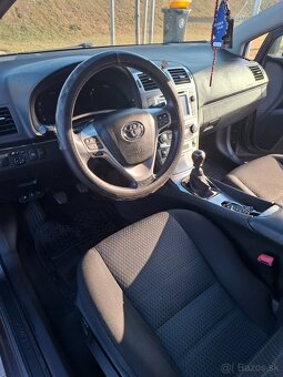 Toyota avensis - 4