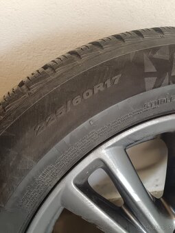 Hyundai Tucson elektróny, zimné pneumatiky - 4
