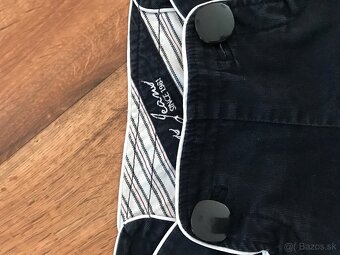 GUESS originál damske kratasy S - 4