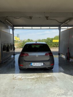 Predám Volkswagen Golf 7 - 4