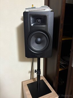M-Audio BX8 D3 - 4