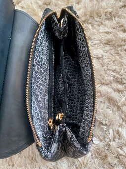 Štýlová čierna kabelka Dior - 4