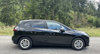 BMW 218d Active Tourer 110kW/150PS AUTOMAT, LED,NAVI,ŤAŽNÉ - 4
