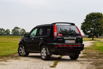 Nissan X-Trail 2.2 dCi Columbia Comfort - 4