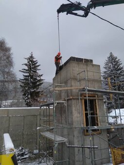 Autodoprava, hydraulická ruka a práce s plošinou - 4
