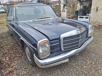 MERCEDES W114  3.0D  ROK VÝROBY 1975 - 4