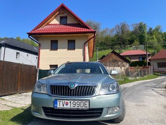 ŠKODA OCTAVIA COMBI 1.6 CR TDI 77KW Rok výroby:2013 - 4