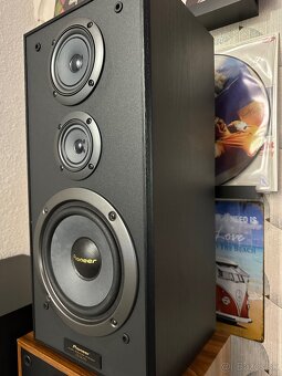 Pioneer - 4