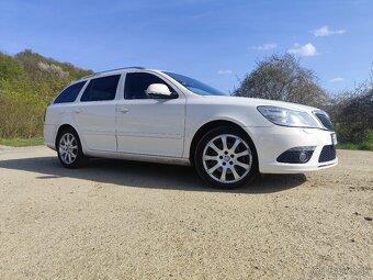 Škoda Octavia RS 2.0 TDi 125kw DSG combi 2010 - 4