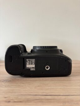 Canon 5D Mark iii - 4