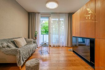 DESIGNOVÝ 1,5-izbový byt na prenájom - 4