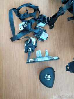 Škoda kodiaq palubní deska ,airbagy,pasy - 4