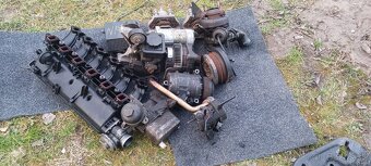 BMW 530, diesel, e-39-náhradné diely - 4