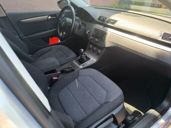 VW Passat B7 2.0 TDi 103 kw rv.2.2014 kup.na slovensku - 4