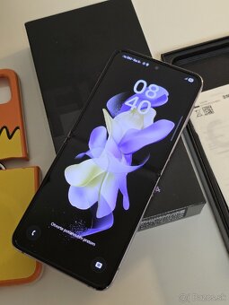 Samsung Galaxy Z Flip 4 128gb - 4