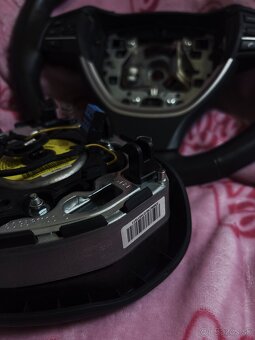 Volant BMW F10/F11 - 4