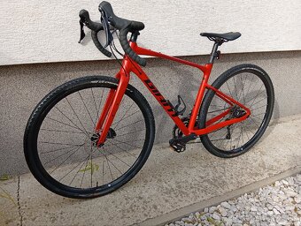 Ponúkam na predaj gravel Giant Revolt 1  28" - 4