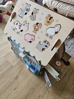 Activity drevený domček - 4