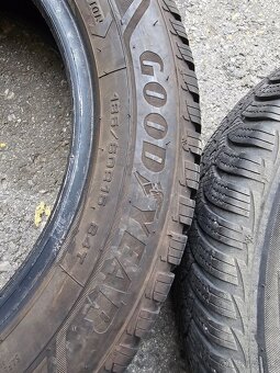 185/60R15 - 4