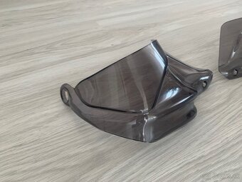 Kryty páčiek na BMW - 4