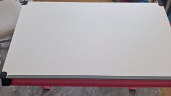 Detský stolík. - 4