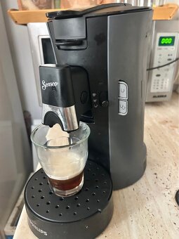 Coffee machine - Philips Senseo + extra refillable pads - 4