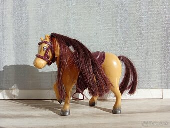 Malá princezná, koč, dva kone a doplnky - 4