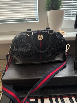 Tommy Hilfiger originál kabelka - 4
