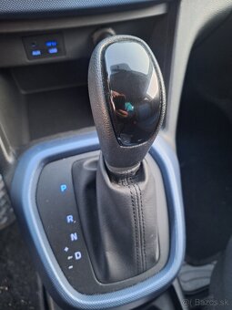 HYUNDAI I10 BENZÍN 1,2 AUTOMAT - 4